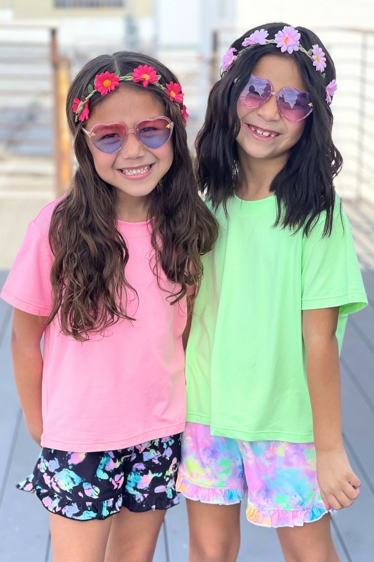 Simply Soft Easy Tee - Rainbow Star Peace Love - NEW!