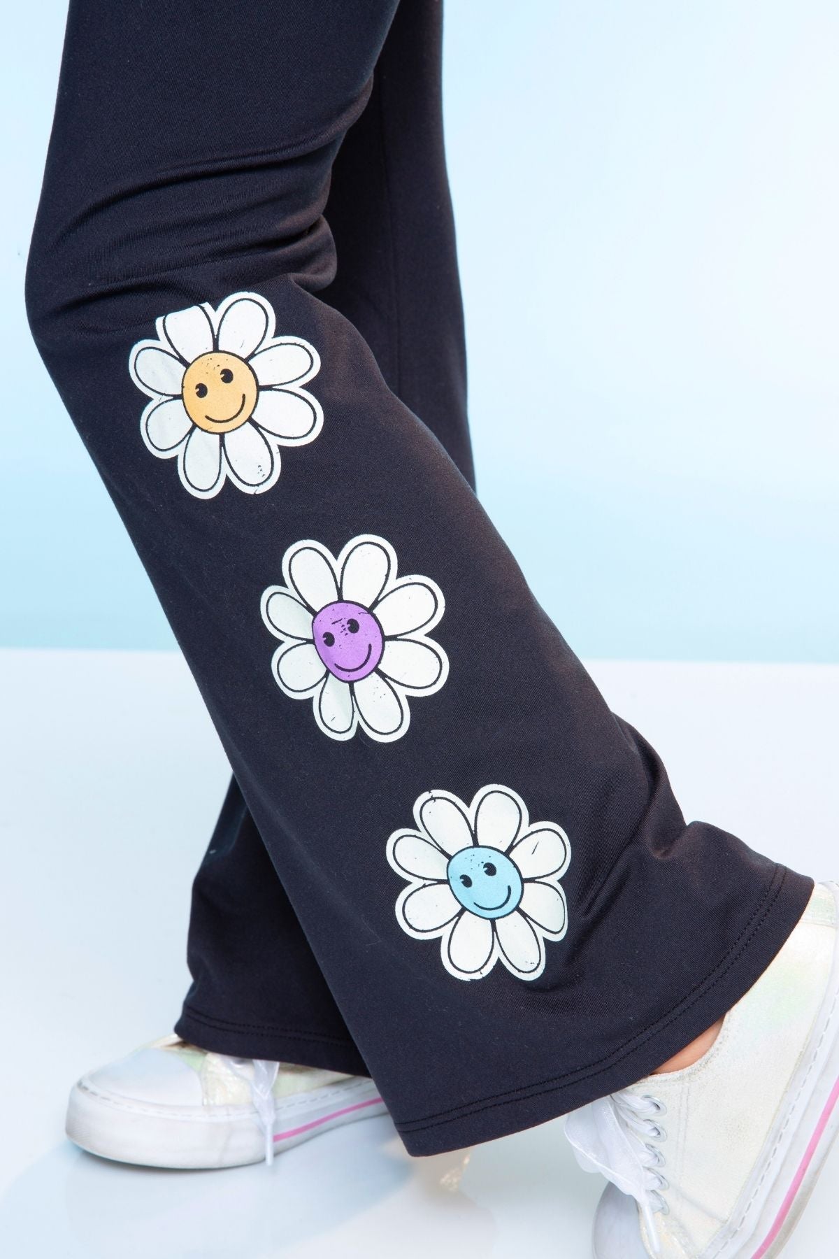 Simply Soft Luxe Flare Legging - Black - NEW!