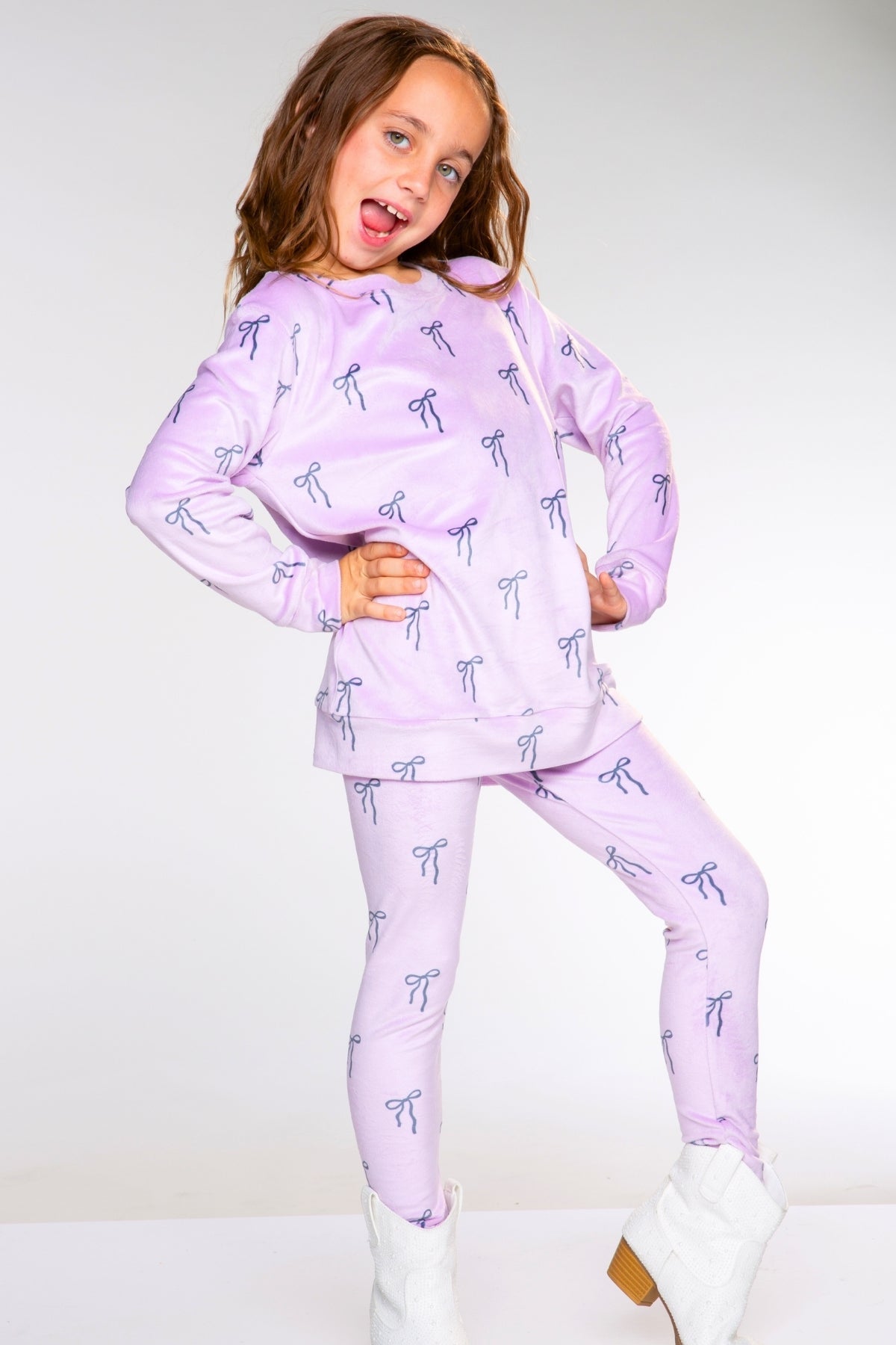 Long Sleeve Velour Set - Lilac Bows - LOVE!