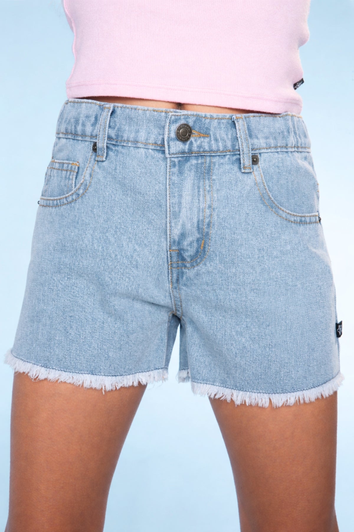Denim Girlfriend Short - Denim