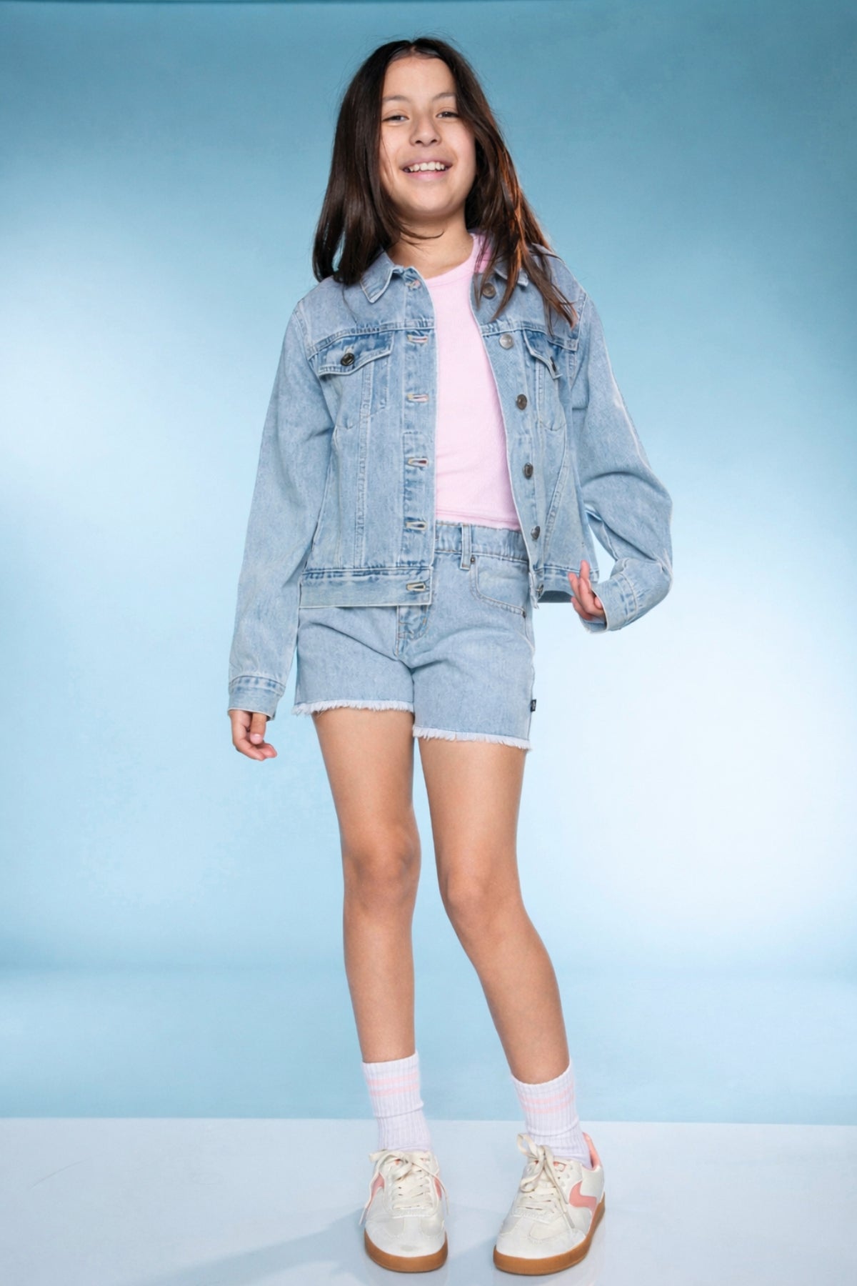 Denim Girlfriend Short - Denim