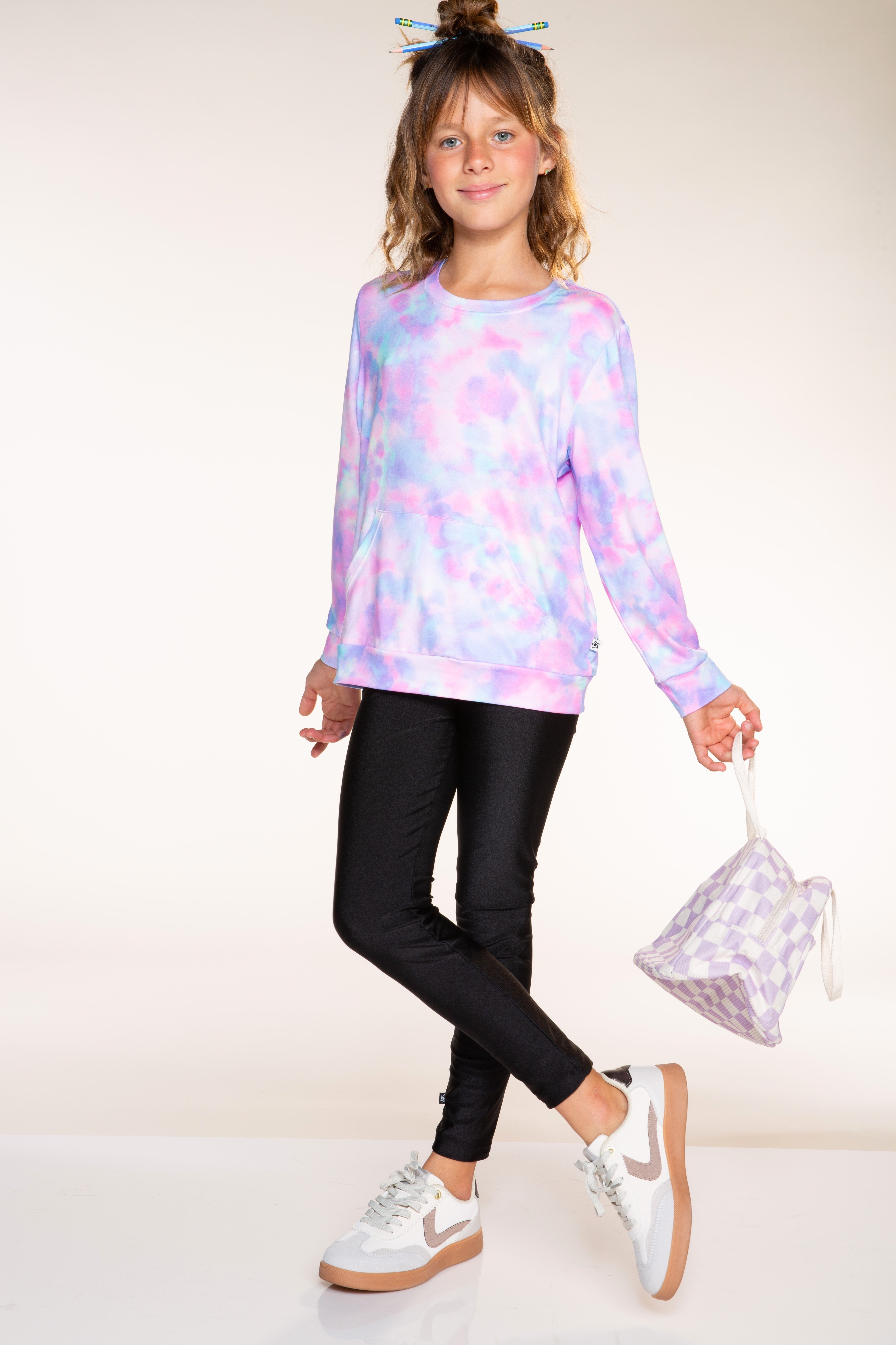 Simply Soft Kanga Pocket Crew Top - Black - NEW!