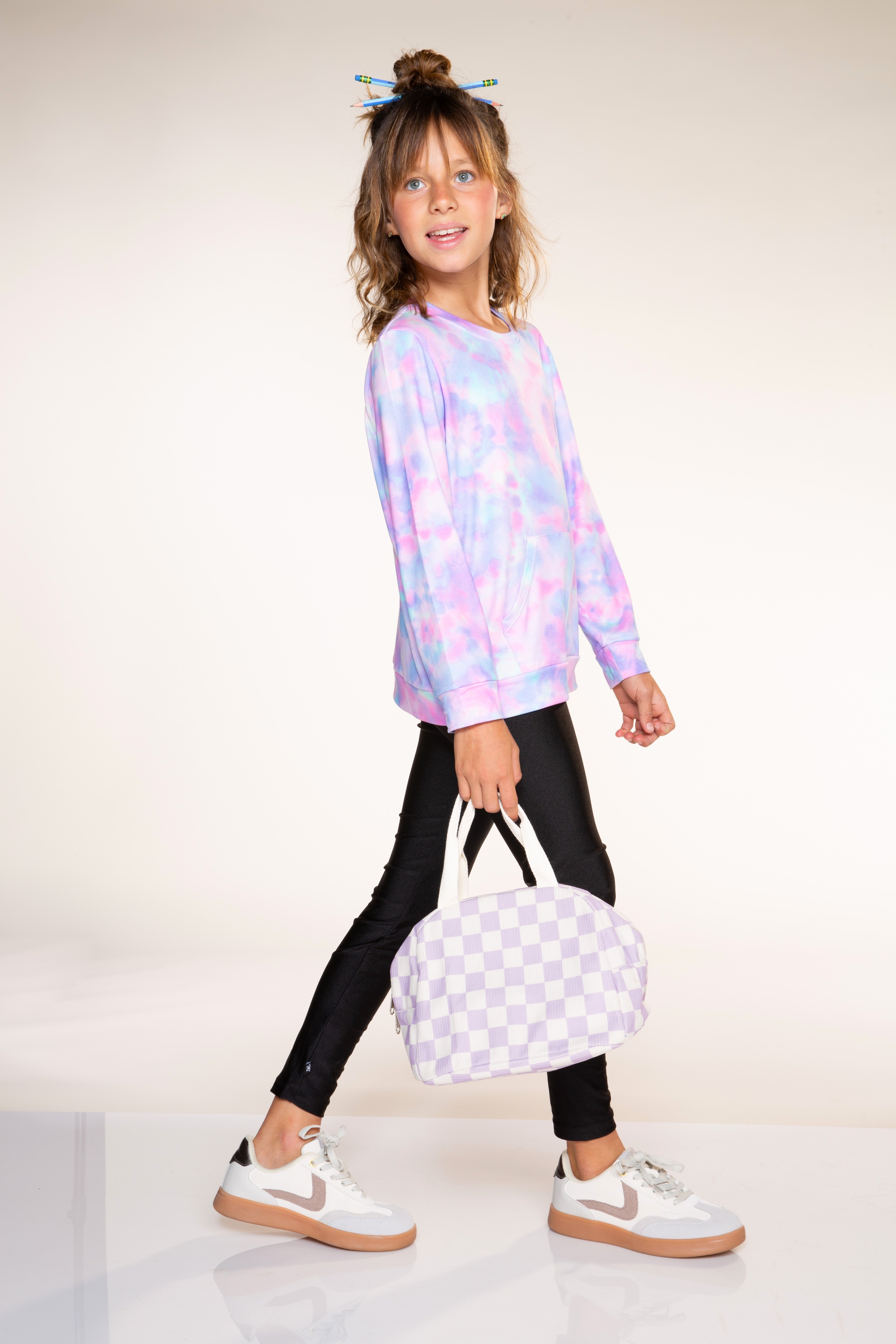 Simply Soft Kanga Pocket Crew Top - Black - NEW!