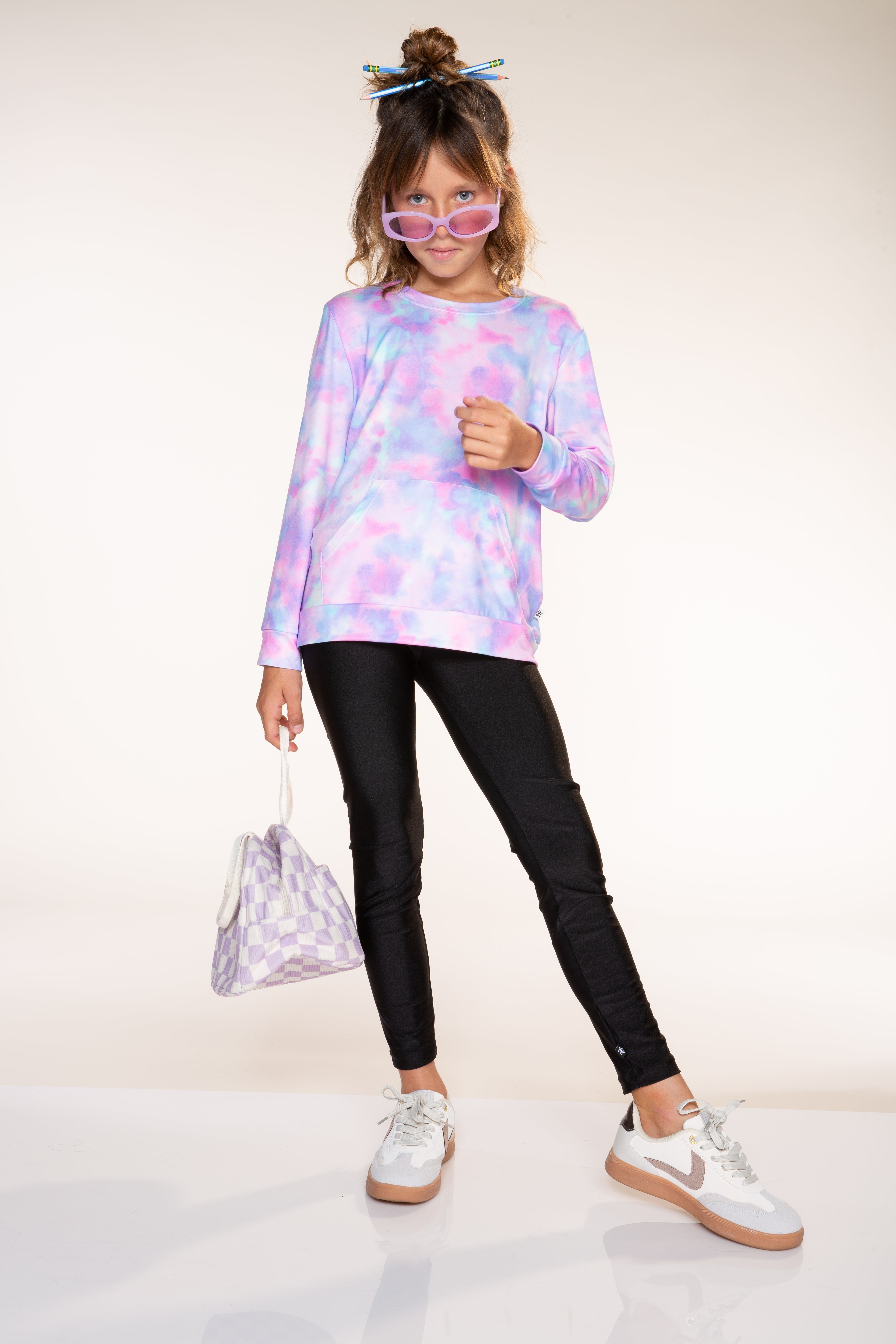 Simply Soft Kanga Pocket Crew Top - Black - NEW!