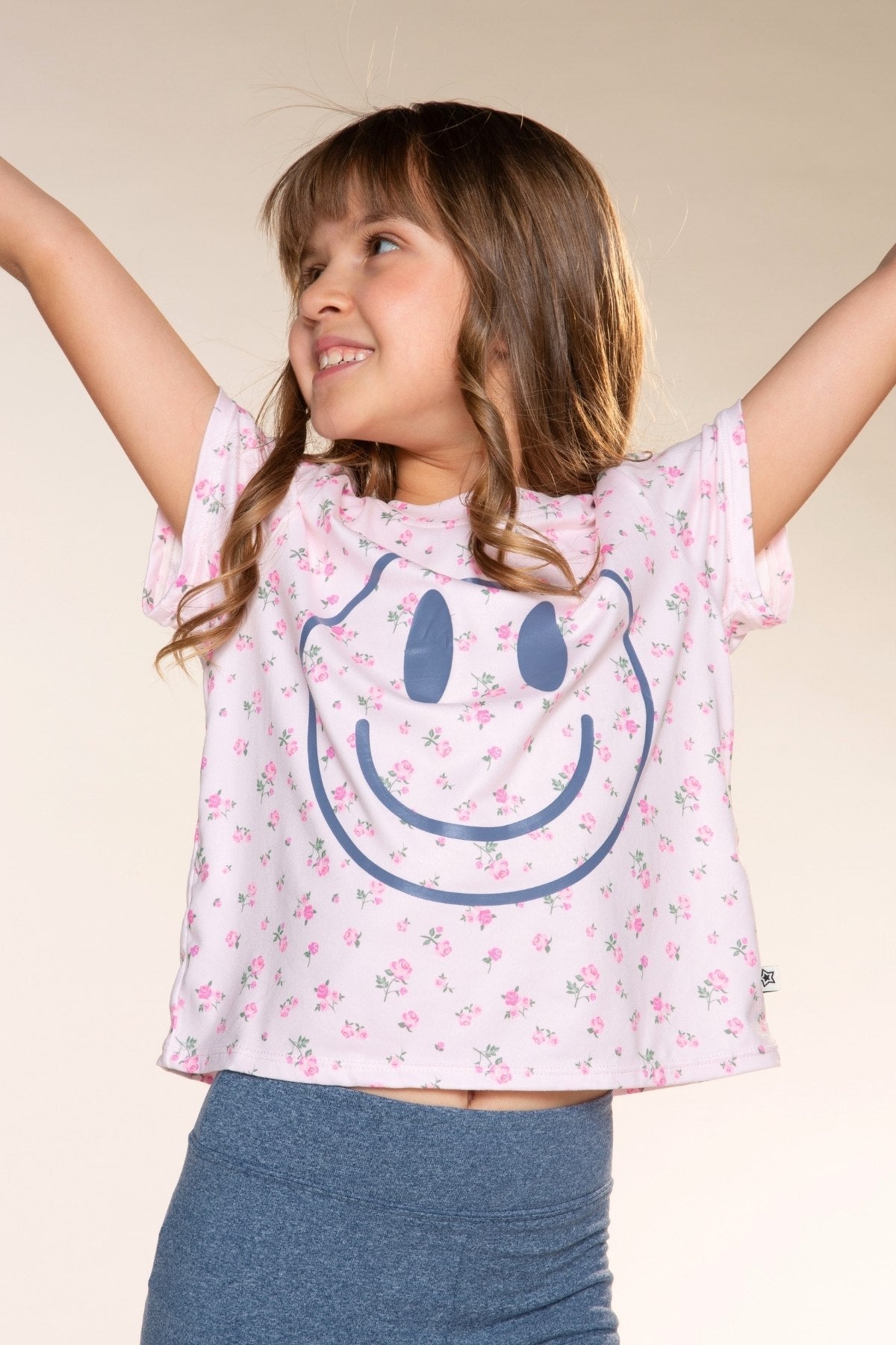 Simply Soft Easy Tee - White Rainbow Heart - NEW!