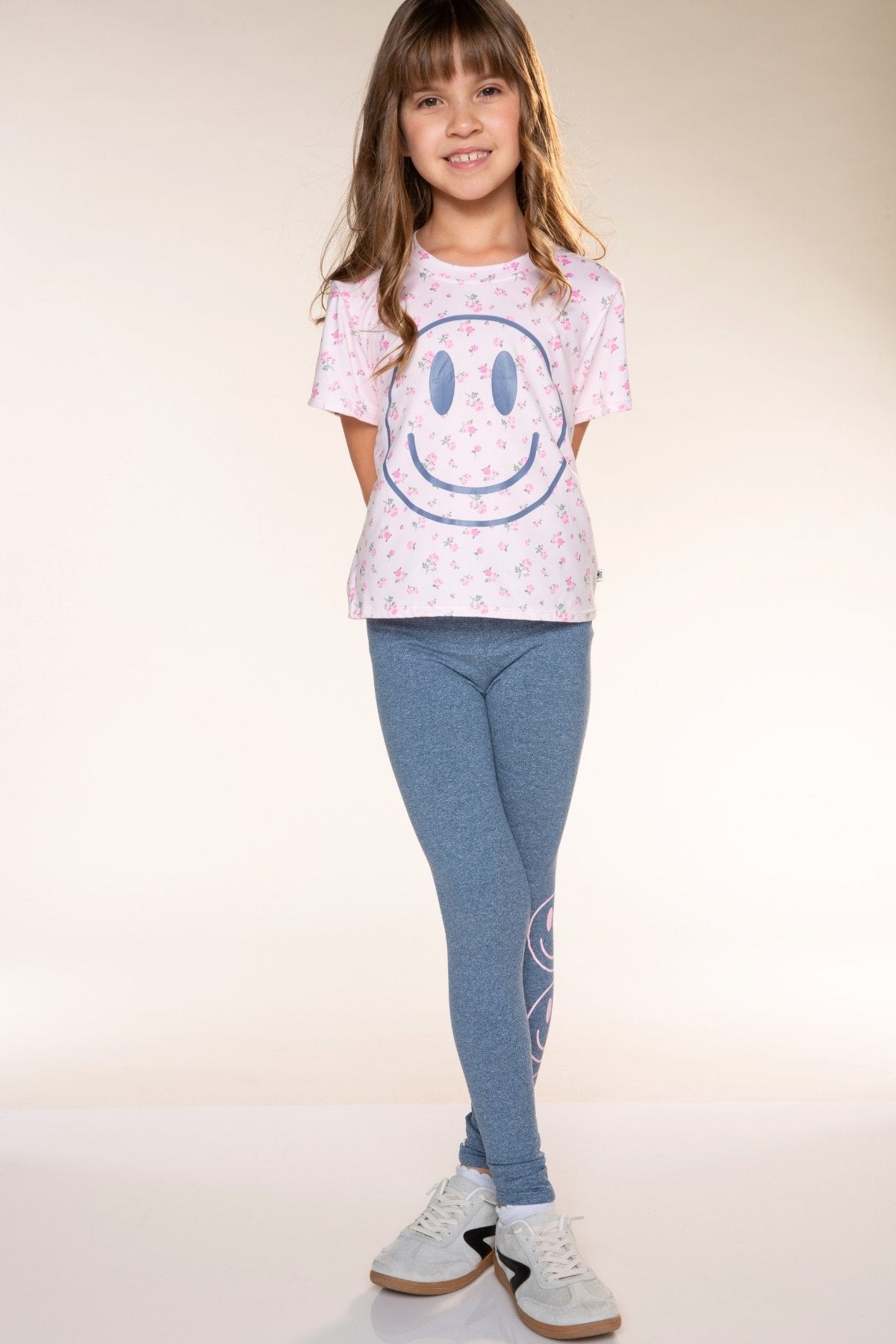 Simply Soft Easy Tee - White Rainbow Heart - NEW!