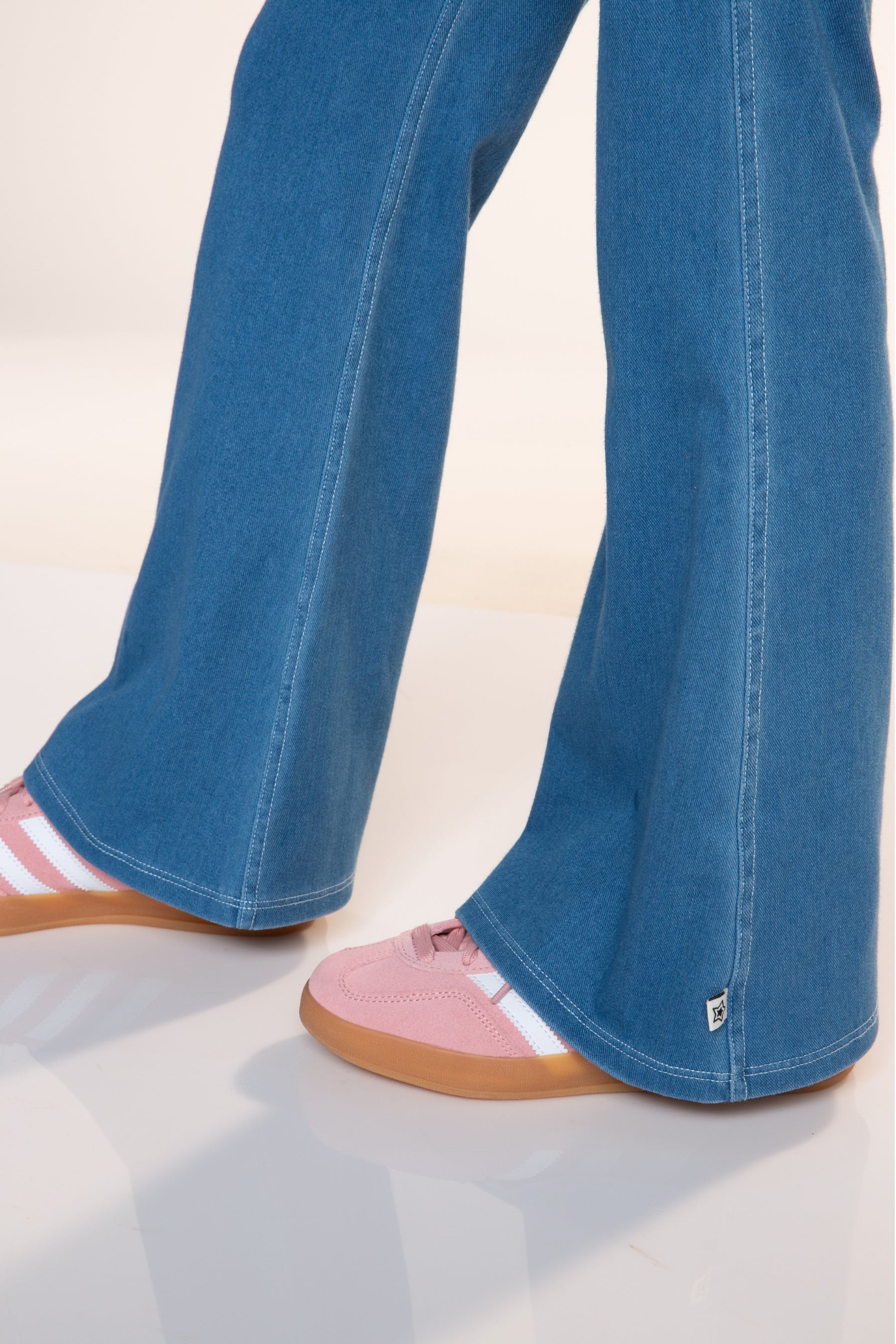 Super Stretch Soft Denim Flare Jegging - Light Blue Denim Floral - NEW!