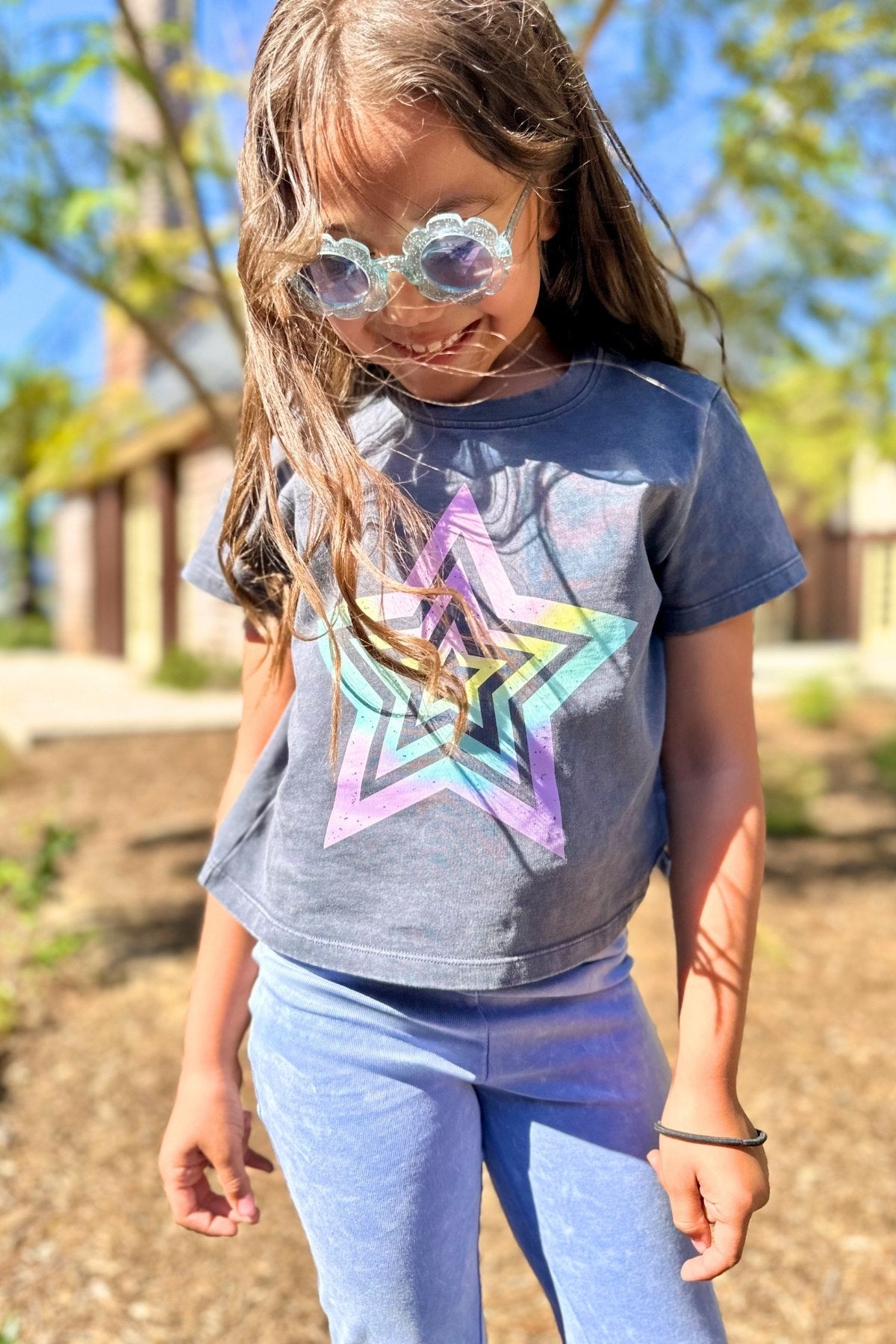 Vintaged Washed Cotton Easy Tee - Charcoal Rainbow Star - NEW!