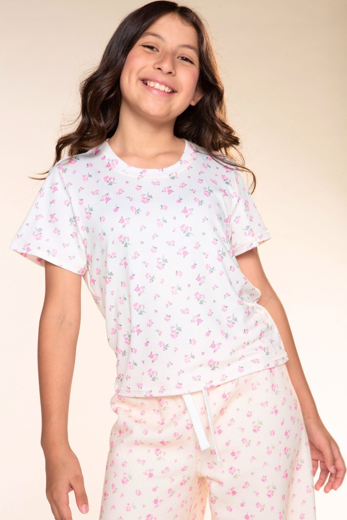 Simply Soft Easy Tee - White Rainbow Heart - NEW!