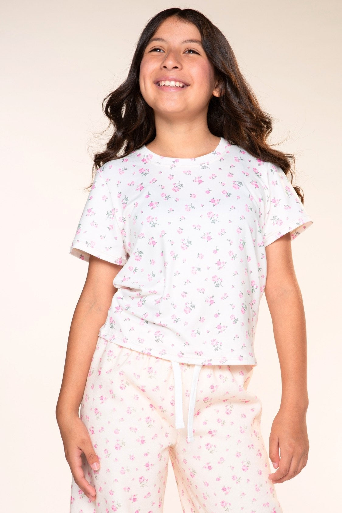 Simply Soft Easy Tee - White Rainbow Heart - NEW!