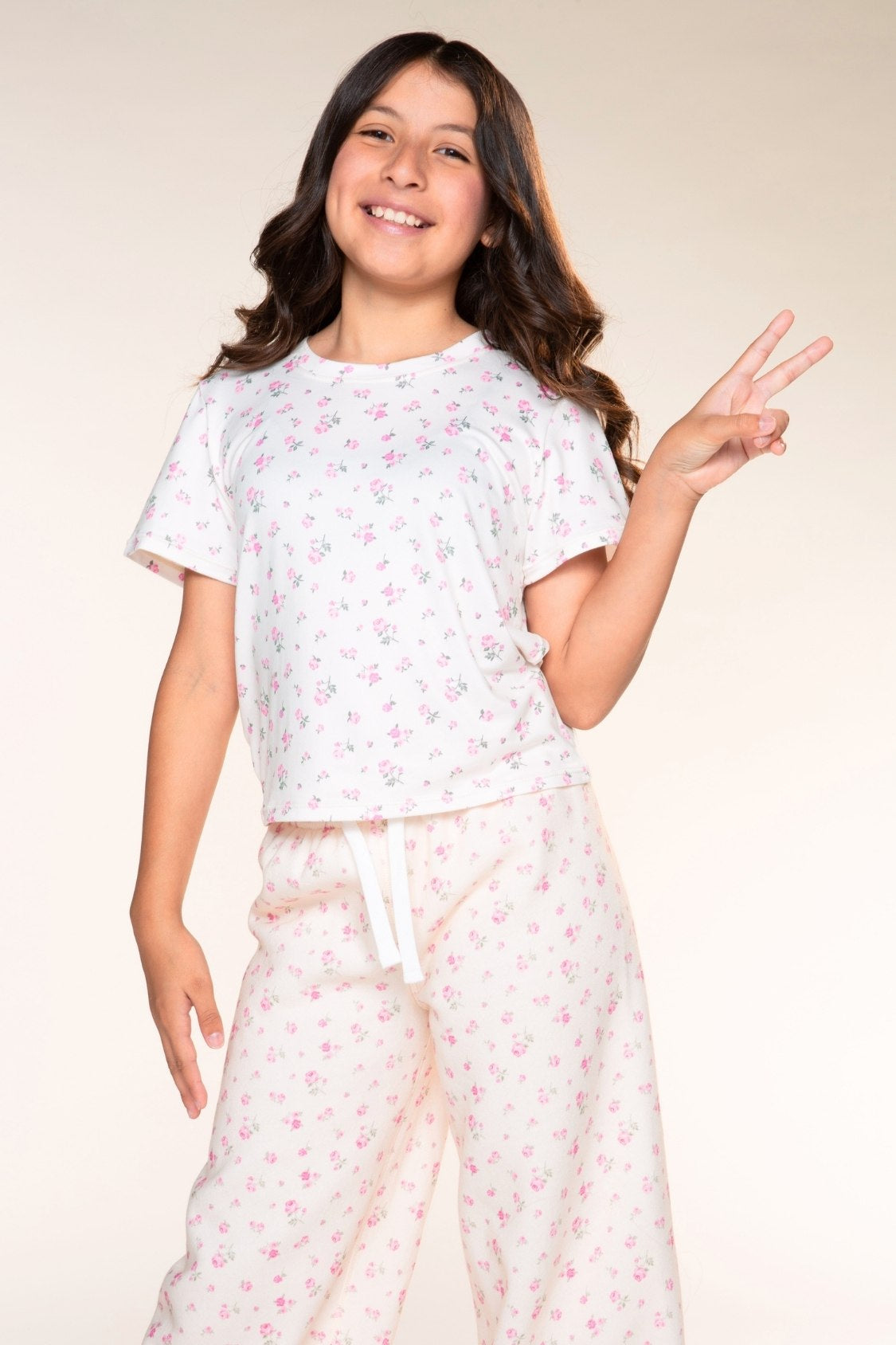 Simply Soft Easy Tee - White Rainbow Heart - NEW!